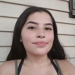 Meet your Posher, Jasmin